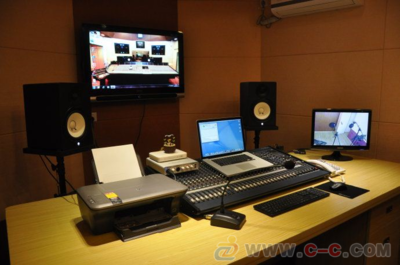 廣告錄音制作 從賣場到地攤，專業配音助力商業促銷